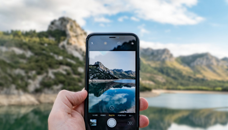 media/image/Fotografieren-mit-dem-iPhone_DesktopY4kvID9f35rLe.jpg